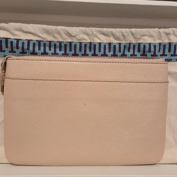 Tory Burch Clutch Bag - Picture 3 of 7